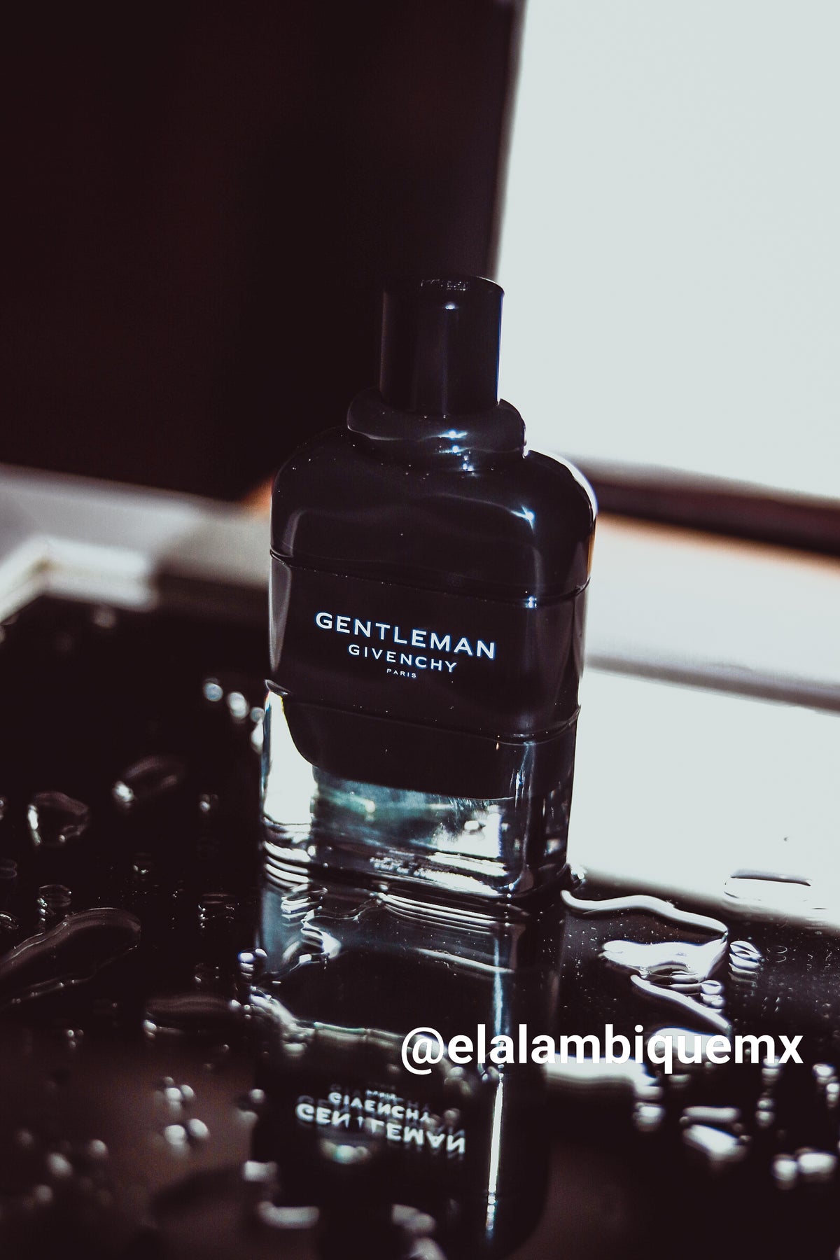 Givenchy- Gentleman Eau de Parfum